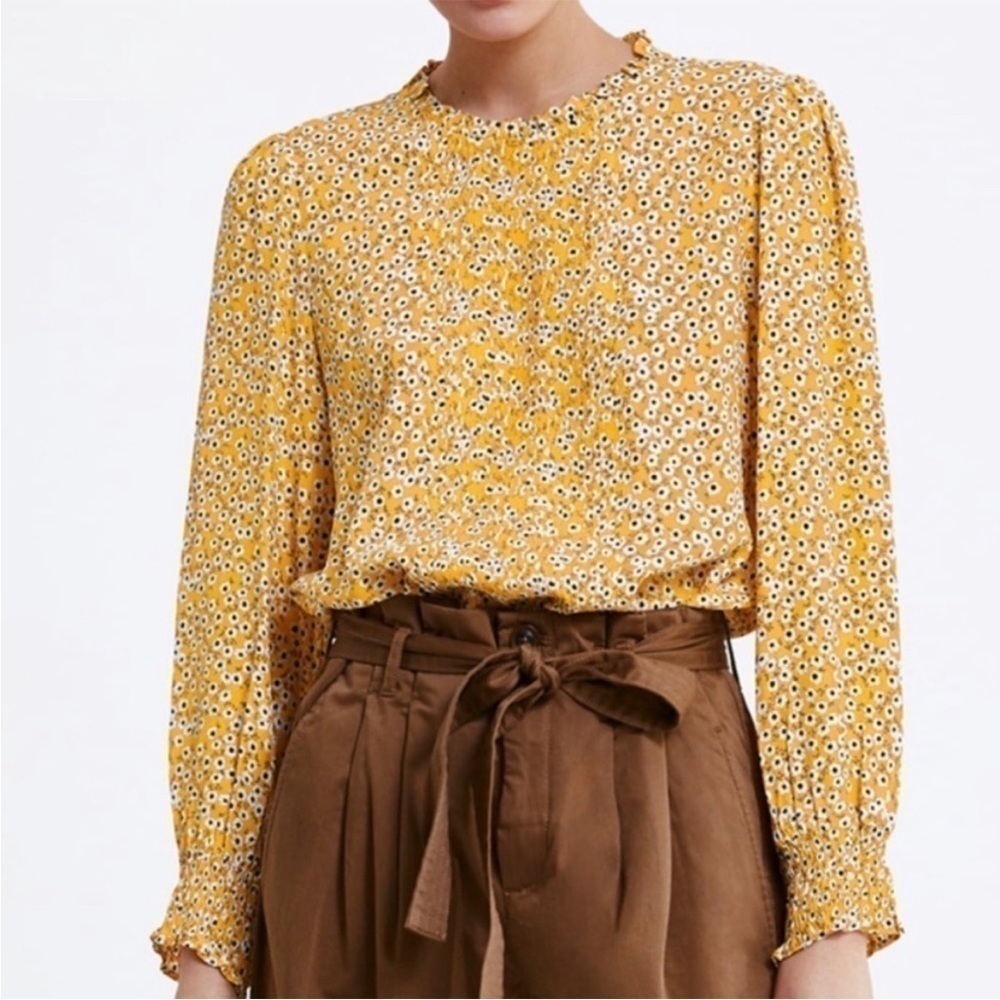 Zara ditsy floral pleated detail mustard yellow blouse size S